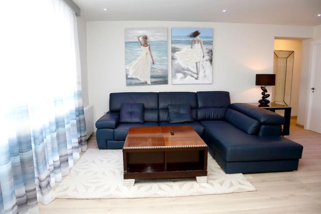 Apartamento De Lujo En Edificio Zafiro,